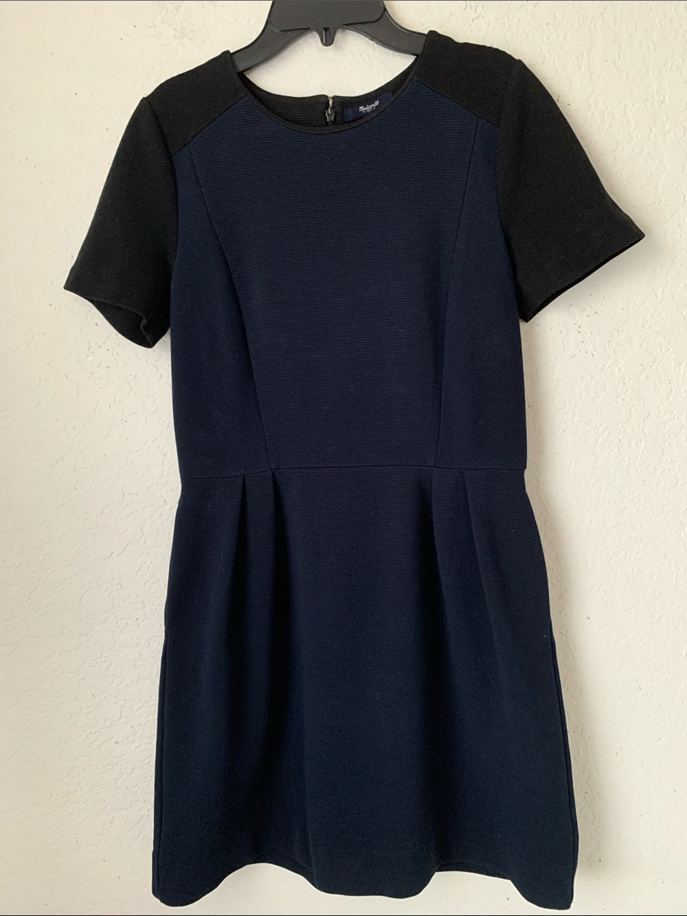 Madewell Galerist Ponte Navy and Black Ribbed Short Sleeve Dress Size L